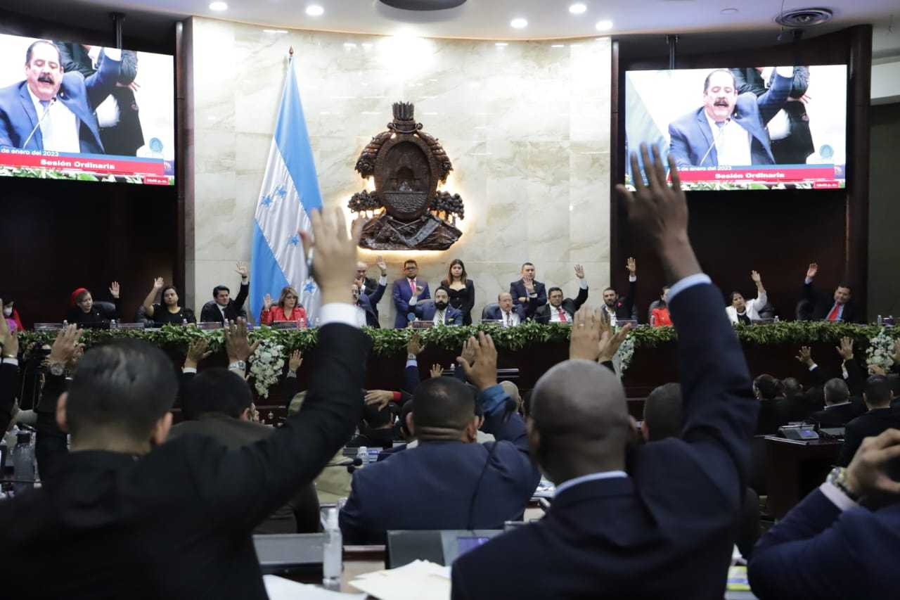 Congreso del Pueblo somete a votación primera nómina de candidatos a magistrados de la CSJ